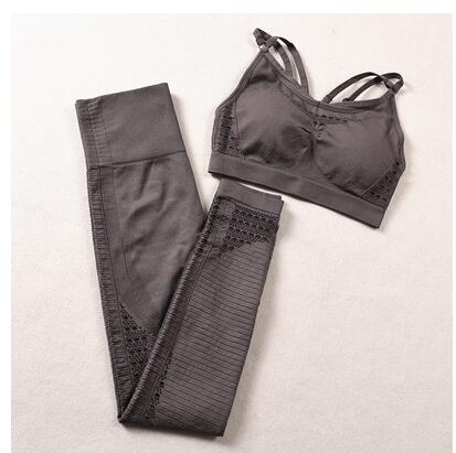 Studio Set — High-Waist Leggings & Sports Bra
